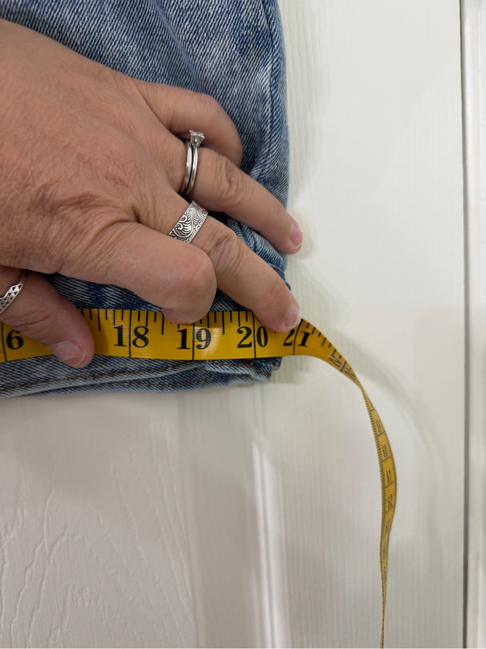 Jeans Subcategory Classification - Picture 6 of 11